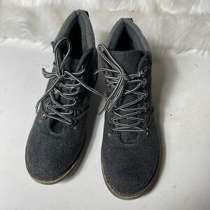 Rocket Dog flannel  gray lace up boots with weather distress soles SZ8.5